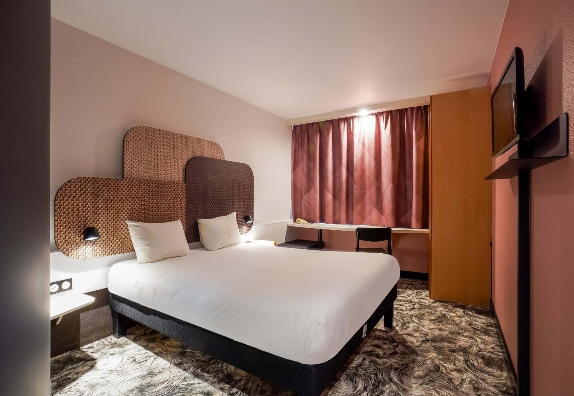 B&B Hotel Chartres Centre Cathedrale 3 Etoiles Zewnętrze zdjęcie