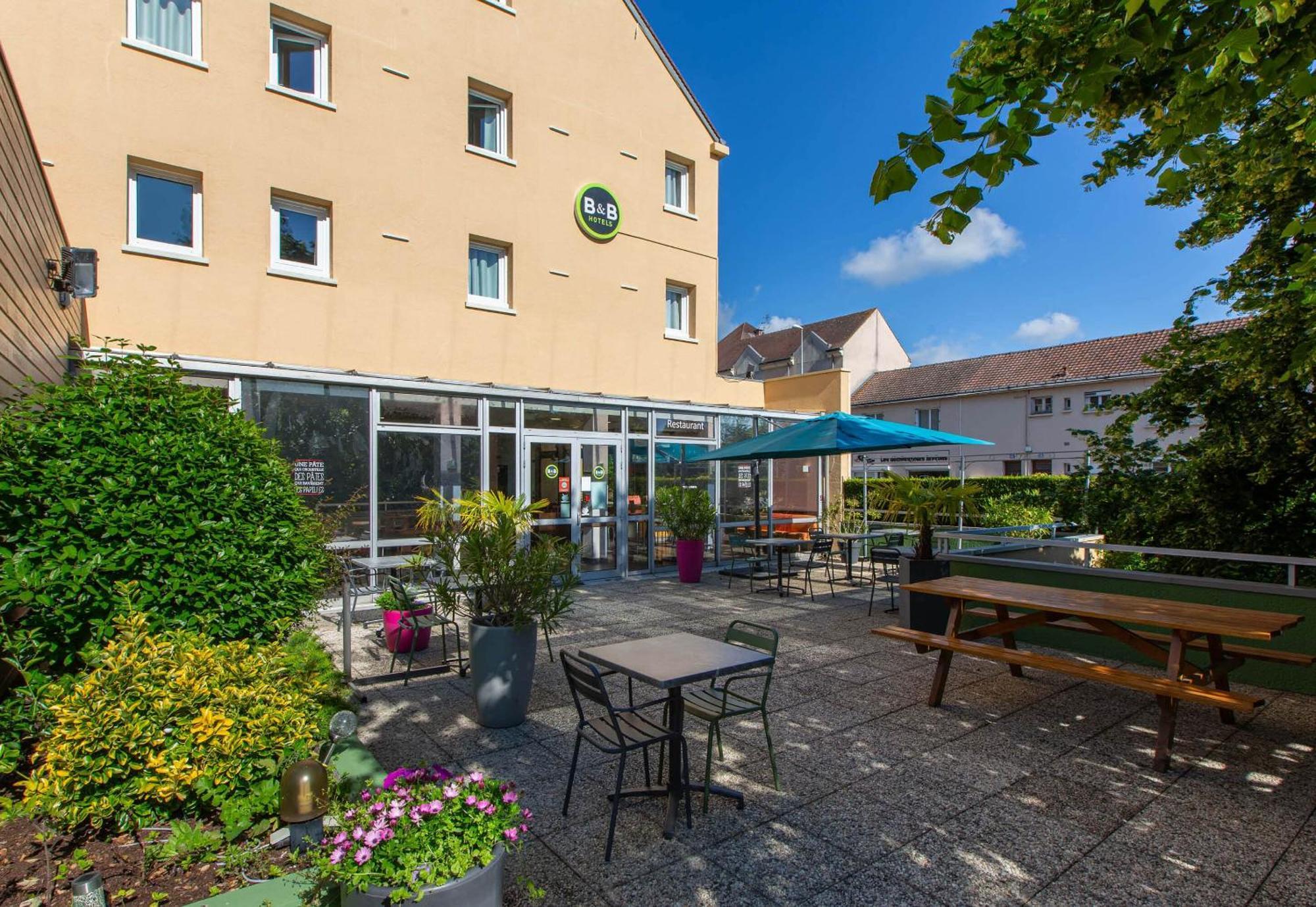 B&B Hotel Chartres Centre Cathedrale 3 Etoiles Zewnętrze zdjęcie